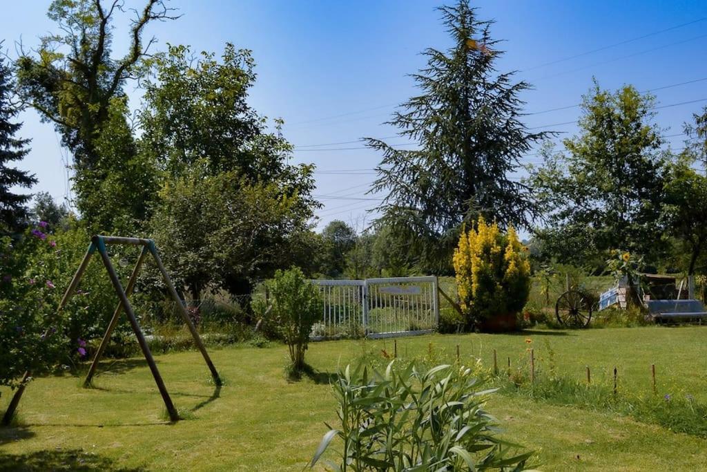 Апартаменты Gite A La Ferme Chaleureux Civrac-de-Blaye Экстерьер фото
